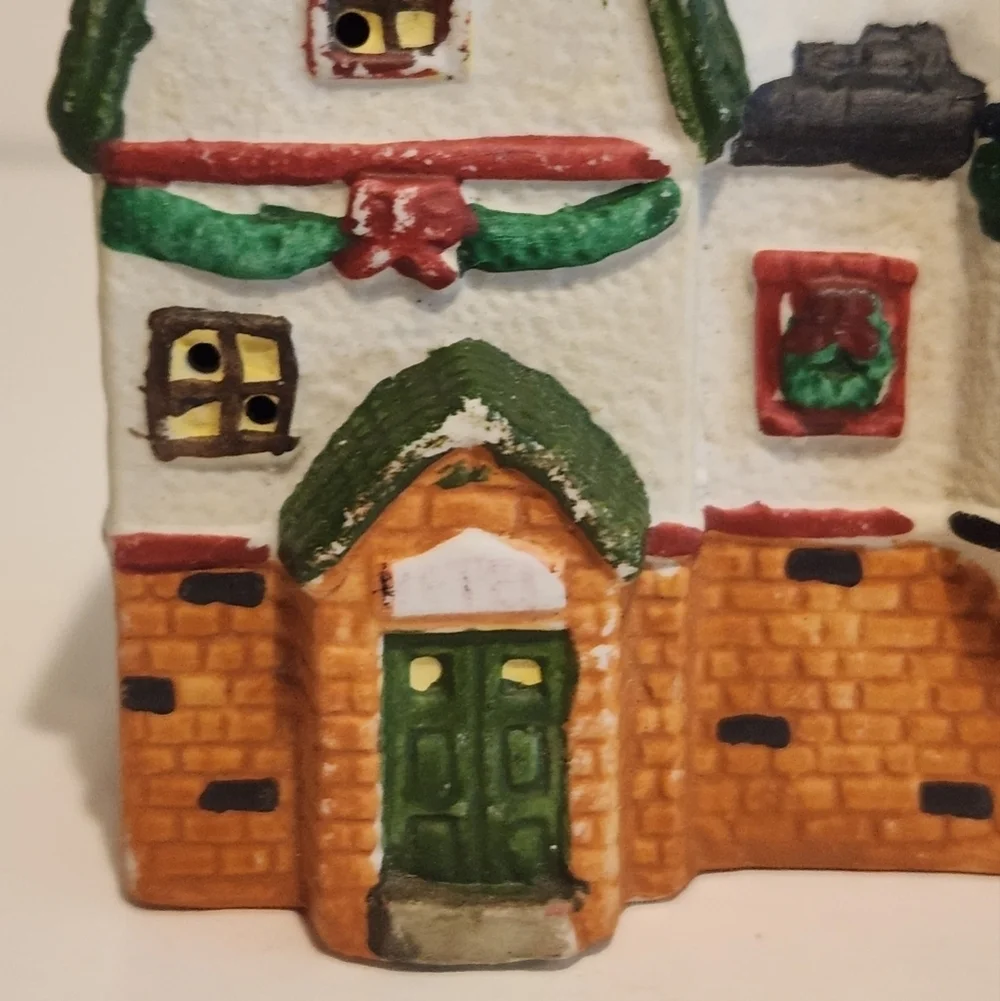Vintage Christmas Town Hotel Decoration